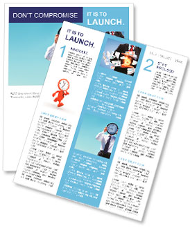 Portrét podnikatel drží hodiny na modrém pozadí Newsletter