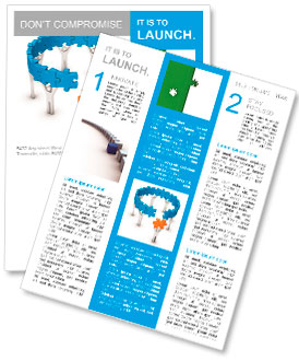 L'uomo con l'ultimo pezzo del puzzle per la rotella di puzzle Le spedizioni delle notizie