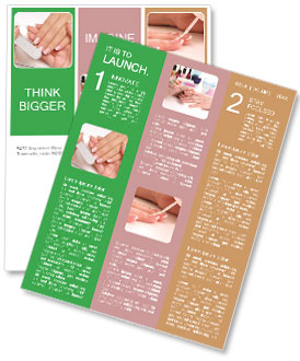 Femme obtenant manucure professionnelle Newsletter