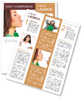 女の子がガラスから水を飲む ニュースレター