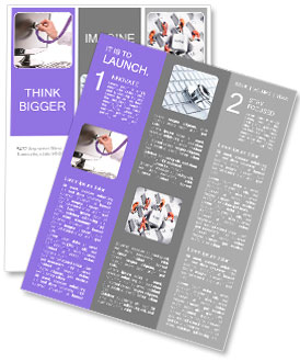 Serviceman prova di un computer con stetoscopio. Concetto di servizio computer. Le spedizioni delle notizie